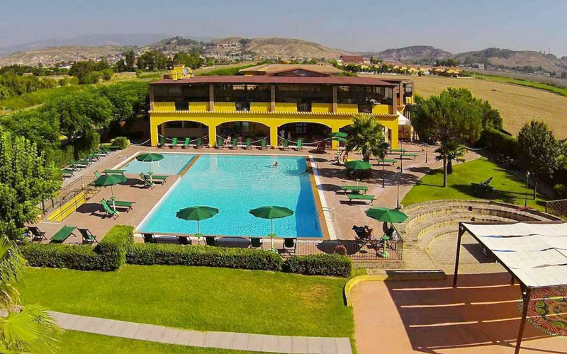 MARINA DEL MARCHESE BEACH RESORT